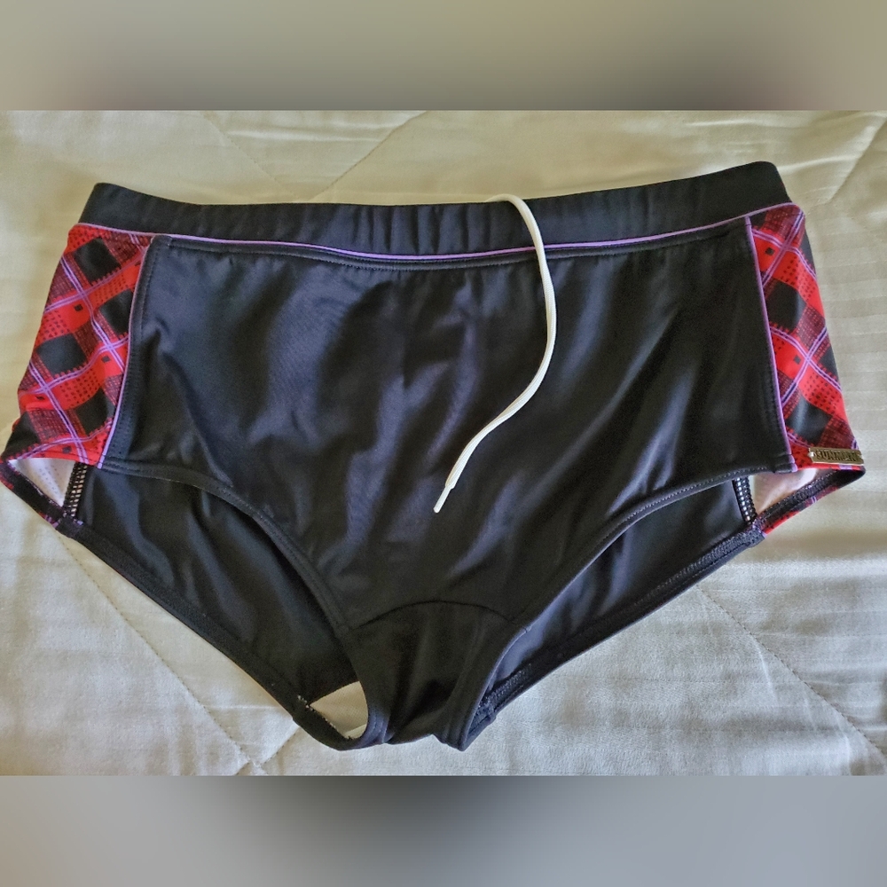 Swim breif